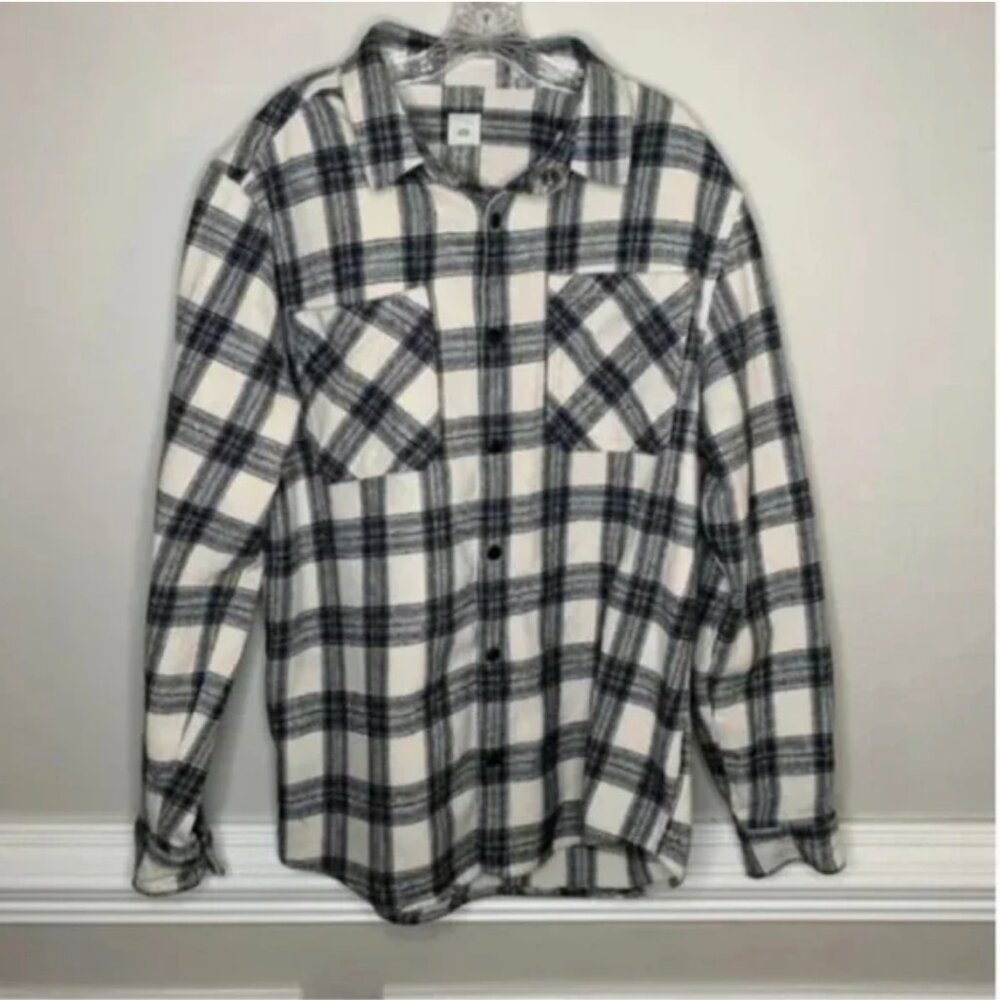 River Island Plaid White and Black Shacket with front snaps Size XL - Picture 3 of 7